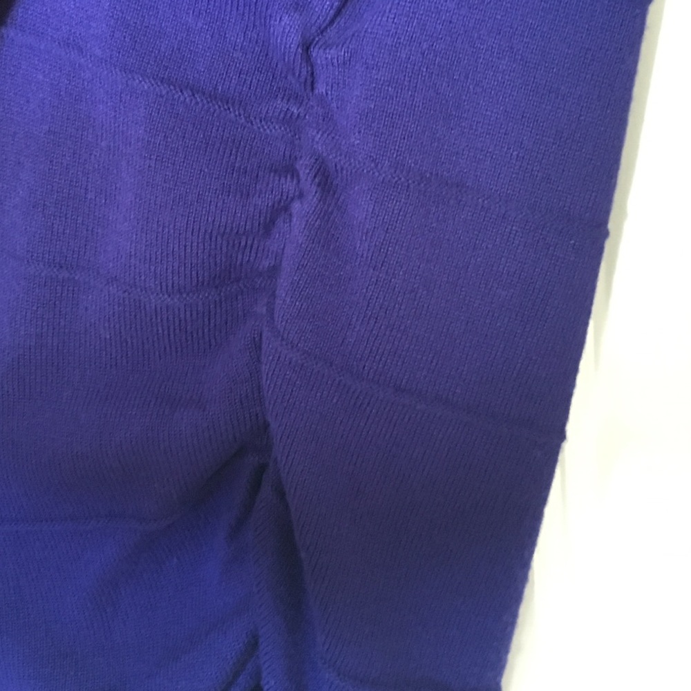 Tunic-Length Sweater - Picture 6 of 9
